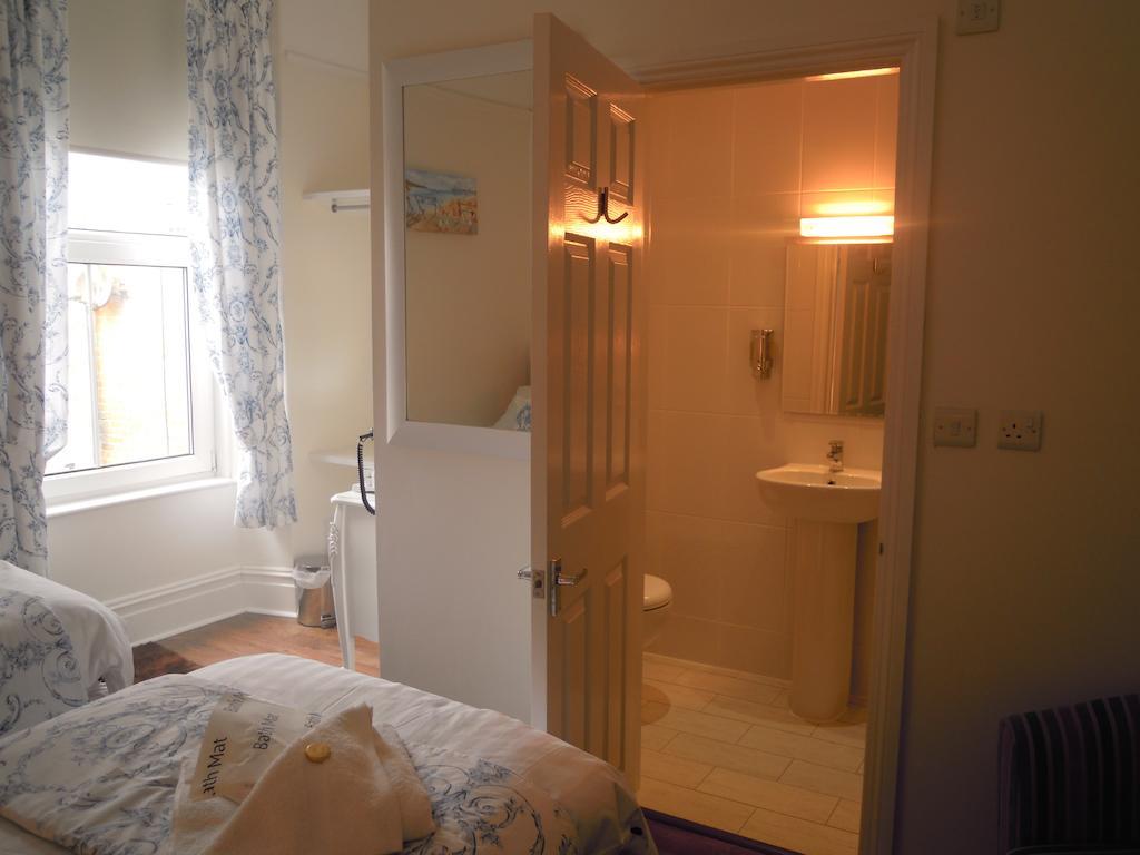 Glen Afton Hotel Penzance Room photo